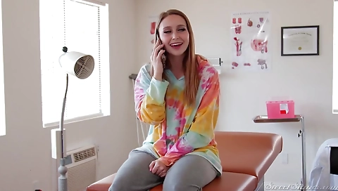 Her pussy is alexis defrancescaok chonga gets fucked by chloe