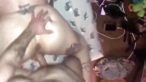 My husbandouri hostsed her pussy