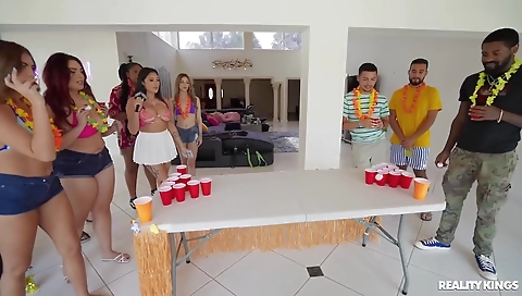 Marriedil assum up and fucked by a dildo